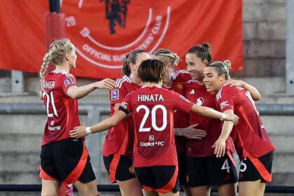 special-united-women-shirt-up-for-auction