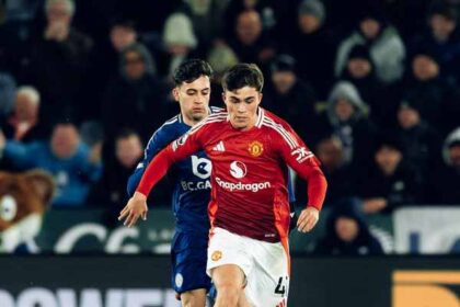amass-makes-his-united-debut