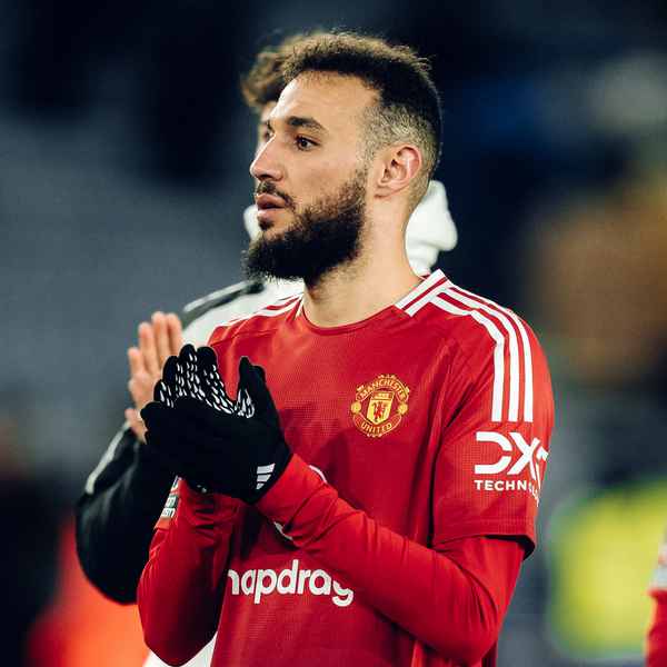mazraoui-tees-up-stoppage-time-win-for-morocco