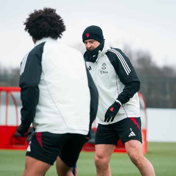 five-reds-back-in-training-before-forest
