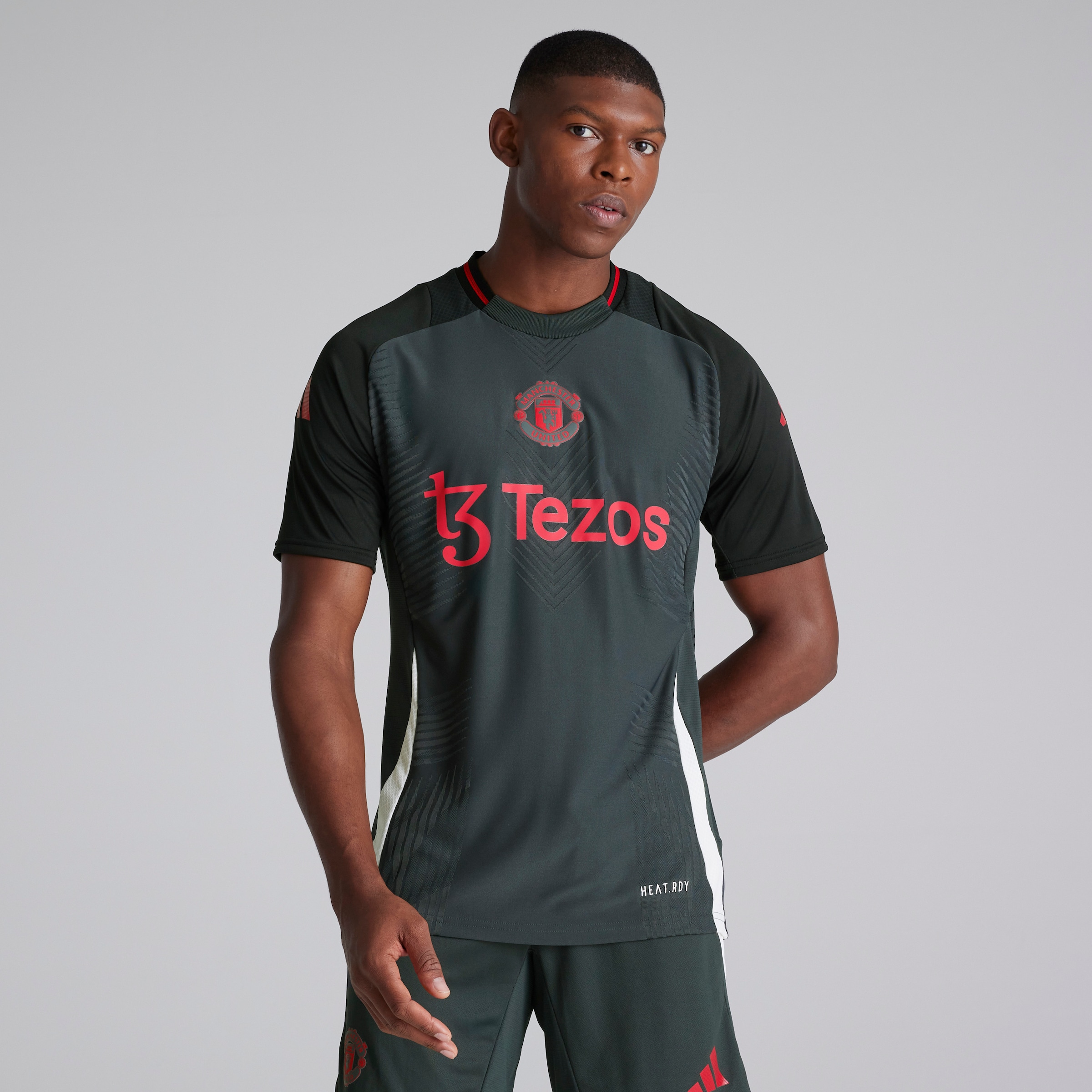 Manchester United European Training Tiro 24 Pro Jersey Dark Grey