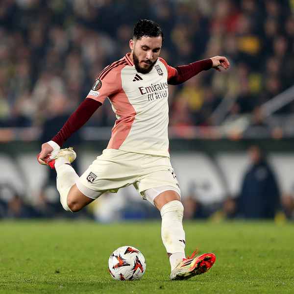 lyon-beat-lille-ahead-of-europa-league-first-leg