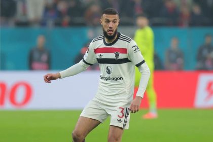 3-tackles,-4-clearances,-94%-passing:-united-star-drove-lyon-mad-with-all-action-performance