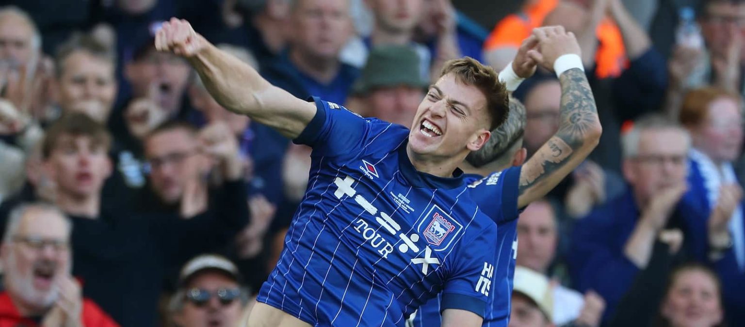 united-face-transfer-ambush-as-rival-pl-club-lines-up-bid-for-top-transfer-target-–-report
