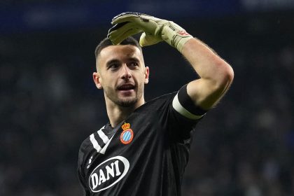 “open-race”:-fabrizio-romano-provides-lightening-bolt-to-united’s-pursuit-of-spain’s-next-superstar