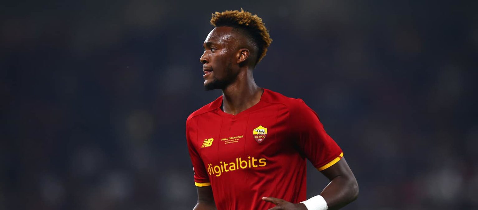 former-chelsea-cult-hero’s-agents-approach-united-about-shock-summer-deal-–-report