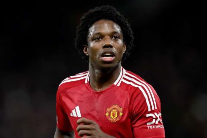 fabrizio-romano:-title-winning-star-set-to-return-to-united-after-brutal-eredivisie-snub