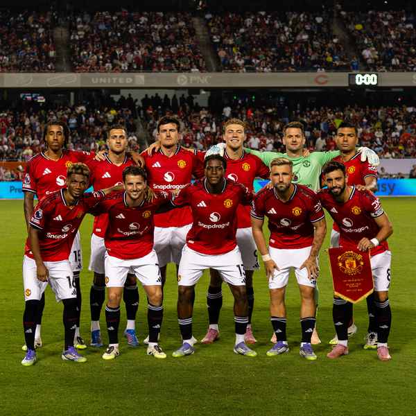 home-kit-debut