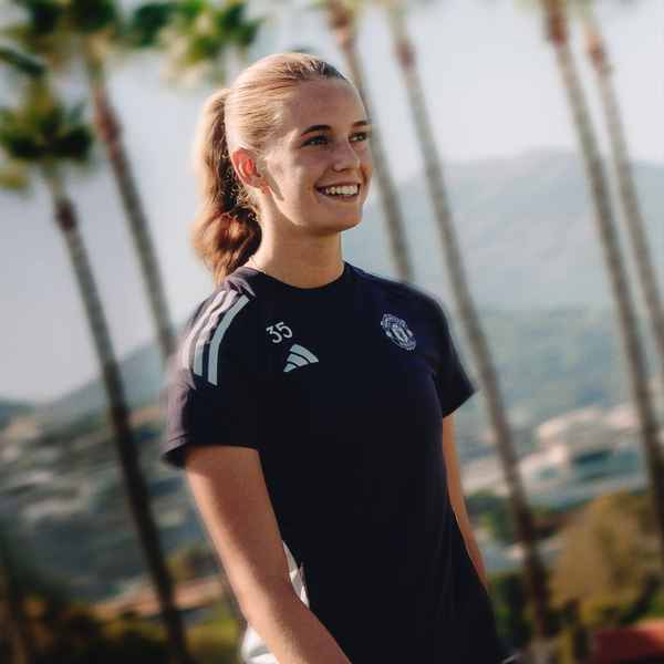 lucy-newell-joins-birmingham-on-loan