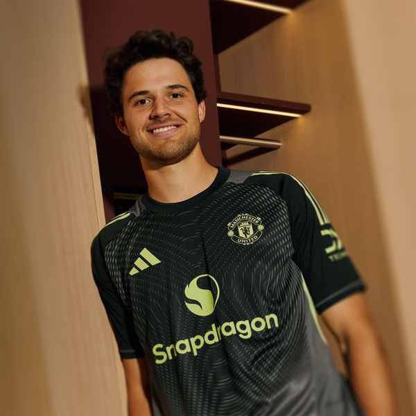 transfer-news:-united-sign-senne-lammens