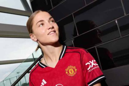 transfer-news:-united-women-sign-jess-park