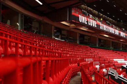 united-expand-safe-standing-at-old-trafford